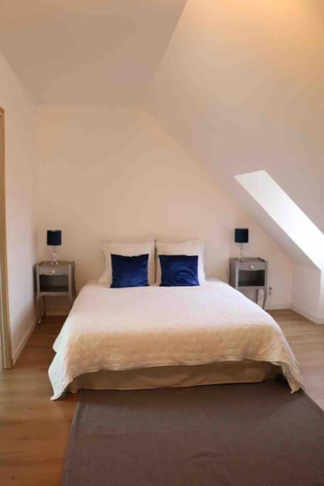 Maison Celeste Nuits-Saint-Georges Luaran gambar